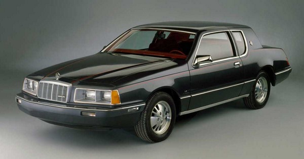 1983_Mercury_Cougar
