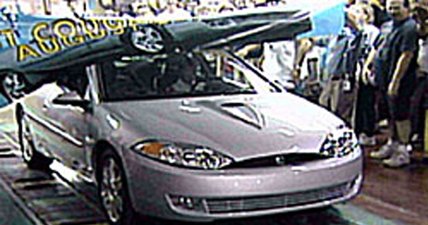 2002_Mercury_Cougar